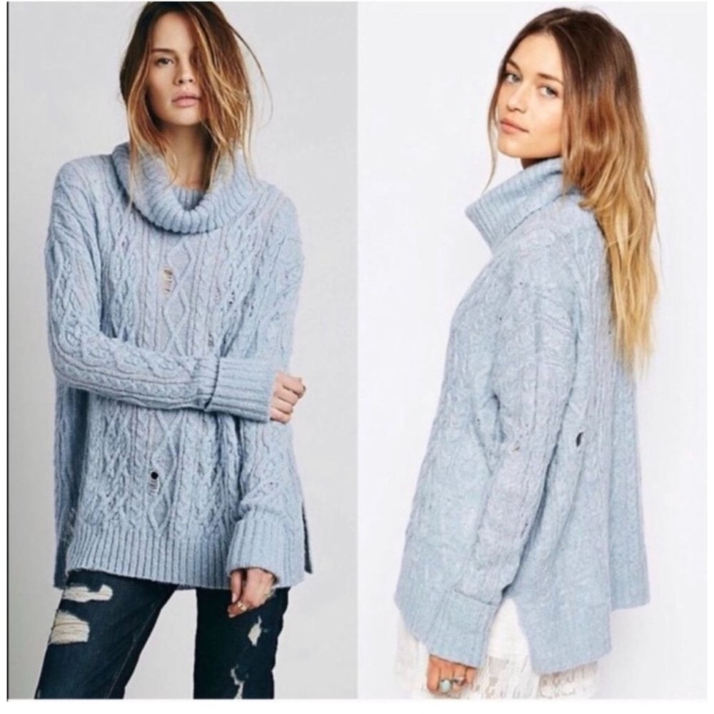 Free People Complex Chunky Cable Knit Light Blue Turtleneck Sweater Medium